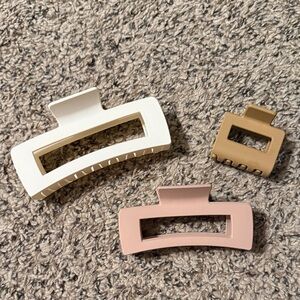 Set of Three Hair Claw Clips in Neutral Tones
